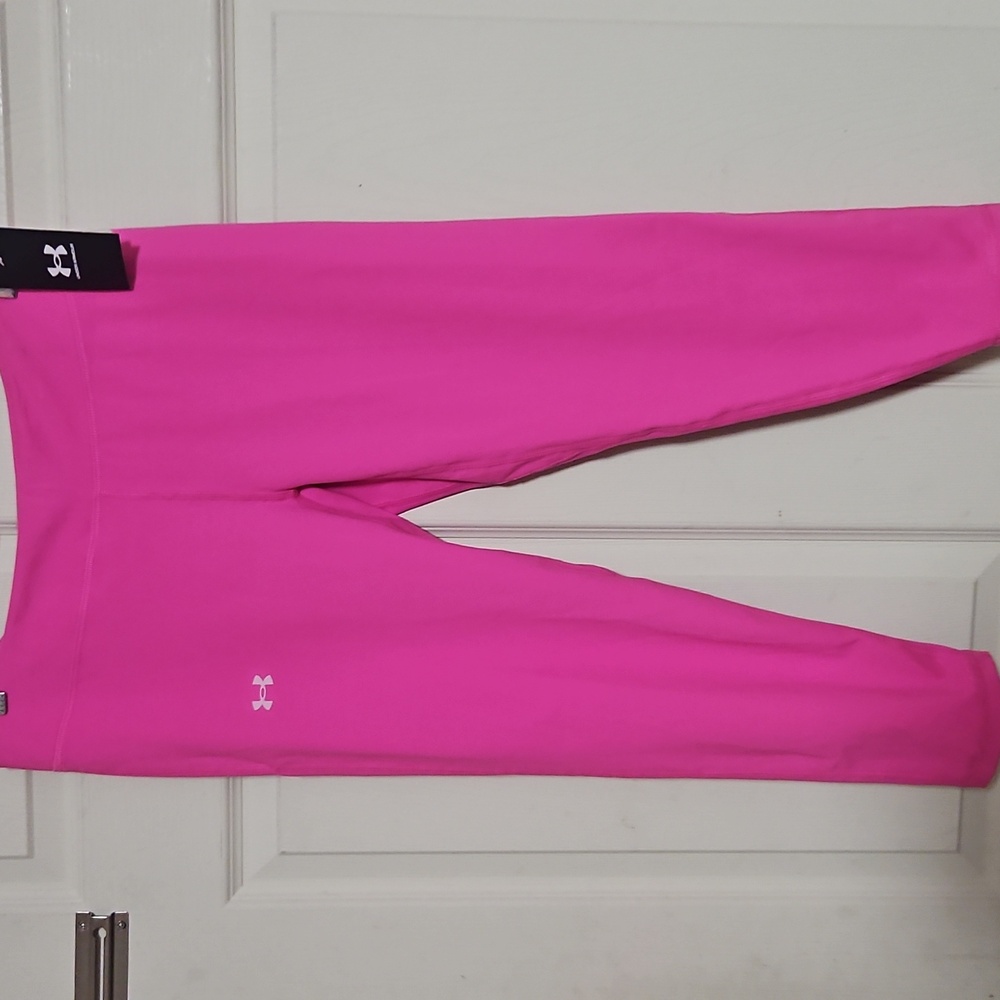 Under Armour Girls’ Motion Crop Leggings: PINK: NEW WITH TAGS: SIZE XL